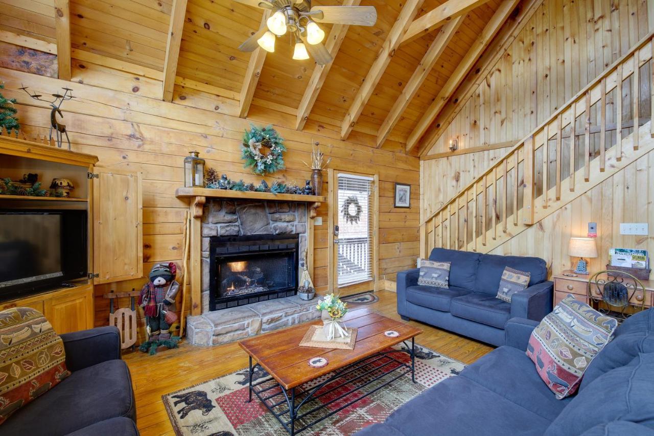 Smoky Mountains Cabin With Hot Tub, Deck And Views! Севьервилл Экстерьер фото