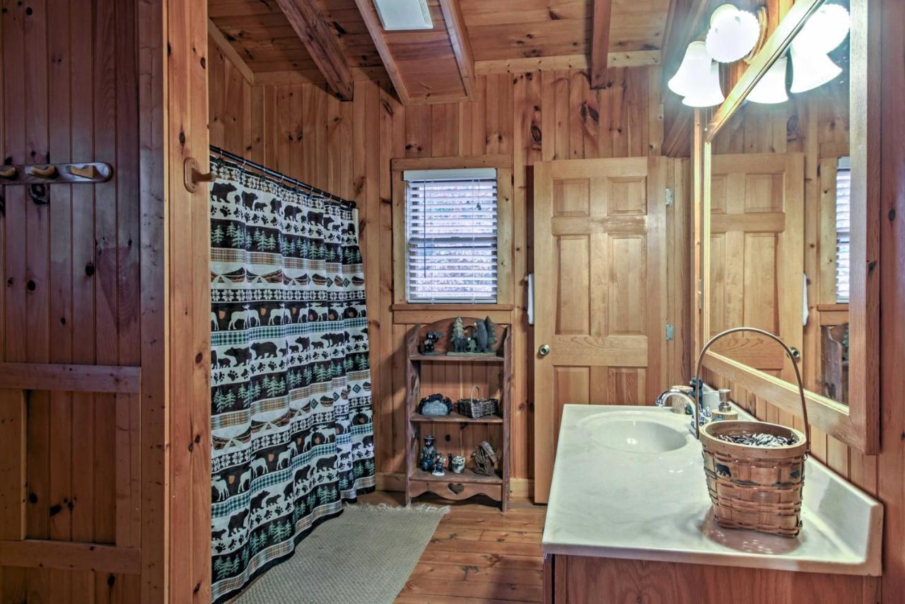 Smoky Mountains Cabin With Hot Tub, Deck And Views! Севьервилл Экстерьер фото